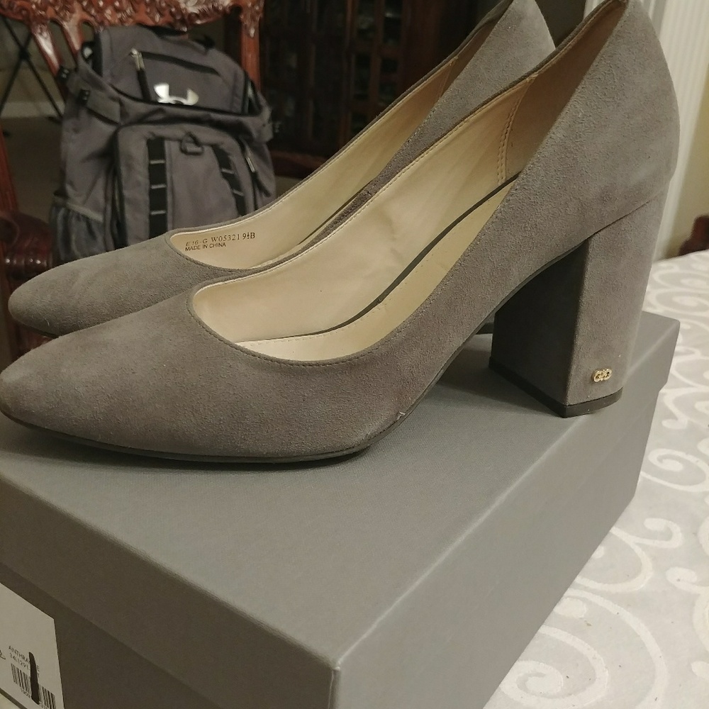 Suede Pumps - Picture 2 of 3